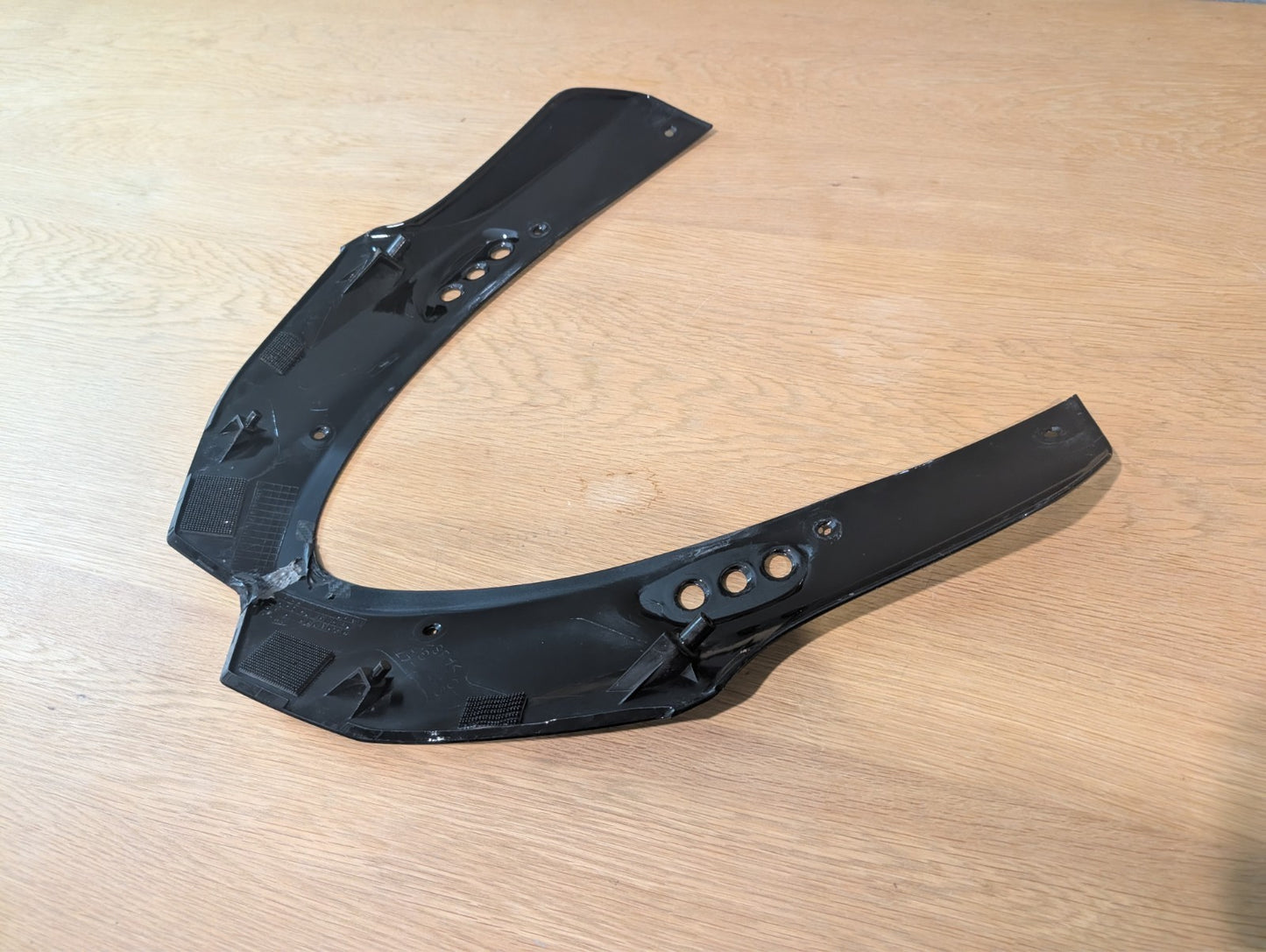 Suzuki GSXR1000 L1 L2 L3 2010 2016 Upper Headlight Fairing Black 94411-47H01