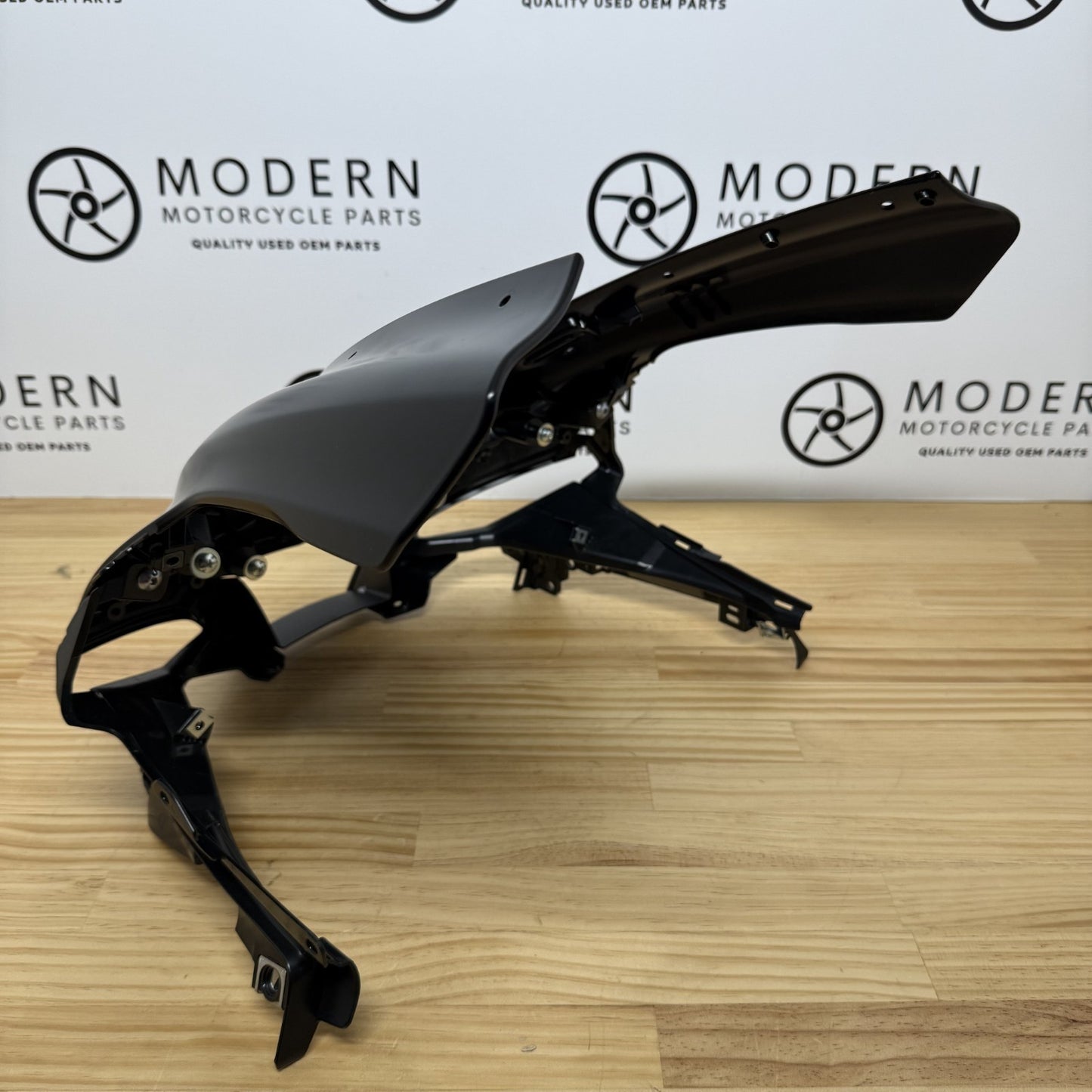 Yamaha YZF-R1 2020+ Front Fairing Upper Black B3L-Y283G-00-P1 Genuine OEM