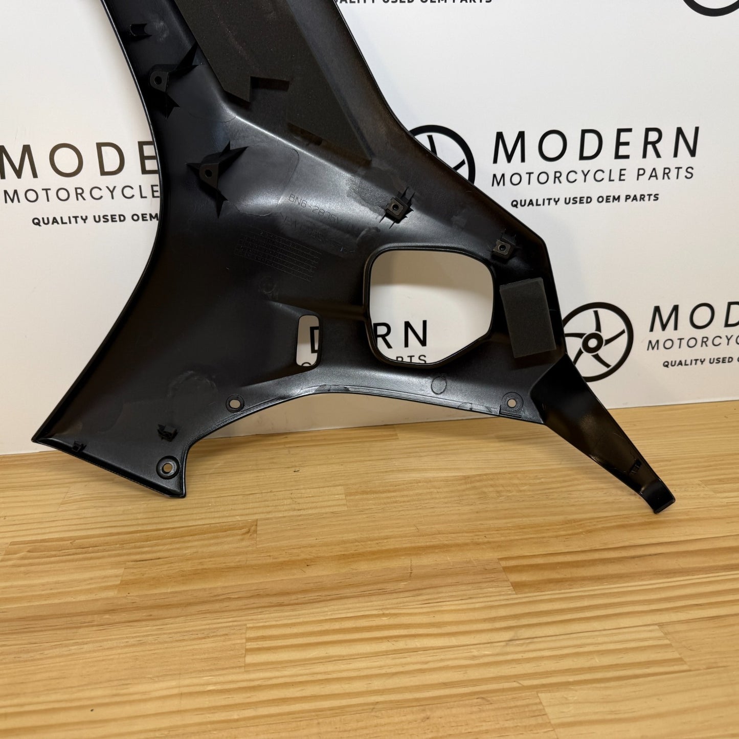 Yamaha YZF-R6 2017+ Right Fairing Outer Black Genuine OEM BN6-W2835V-00-P0