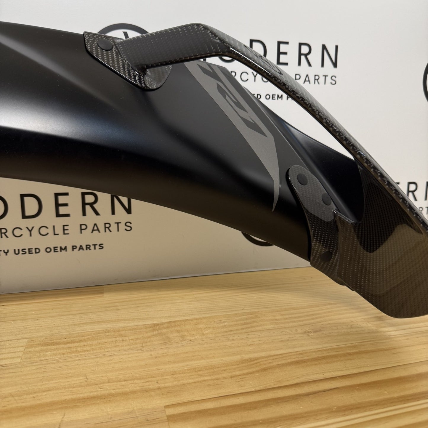 Yamaha YZF-R1 2025+ Right Fairing and Carbon Winglet Genuine OEM