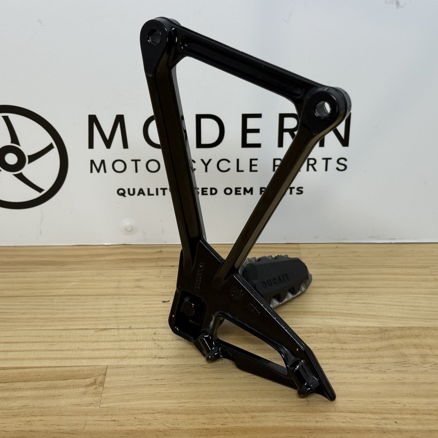 Ducati Multistrada 1200S 2010-2014 Rear Right Passenge Footrest 82411693AA