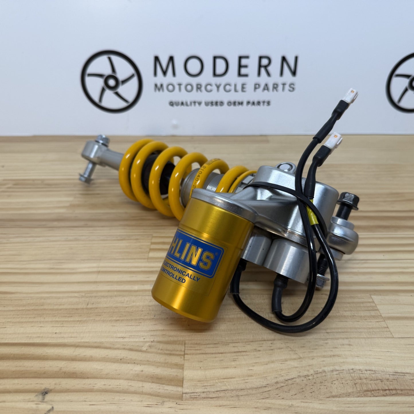 Yamaha YZF R1M R1 15-19 OEM Ohlins Electronic TTX Rear Shock Absorber - LIKE NEW