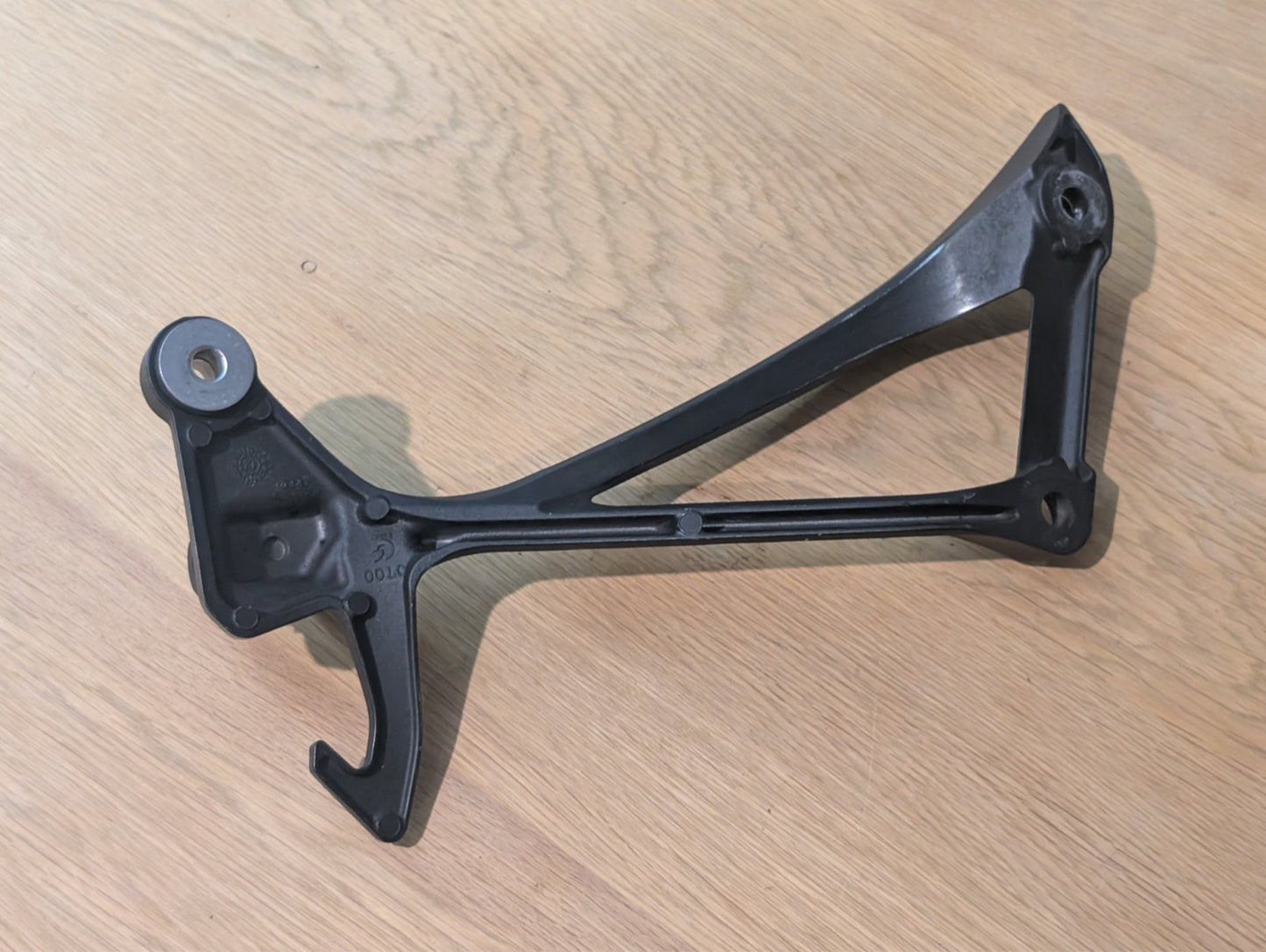 Kawasaki ZX10R Gen 4 2011-2015 Pillion Peg Exhaust Hanger 35063070018R