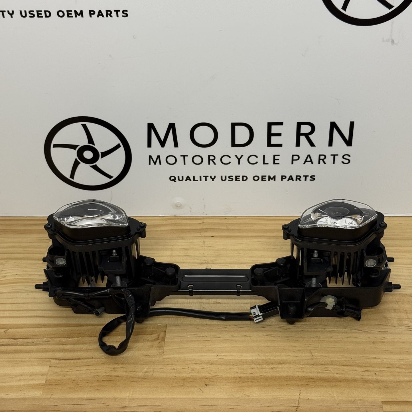 Yamaha YZF-R6 2017-2024 Headlight BN6-84300-00 Genuine OEM
