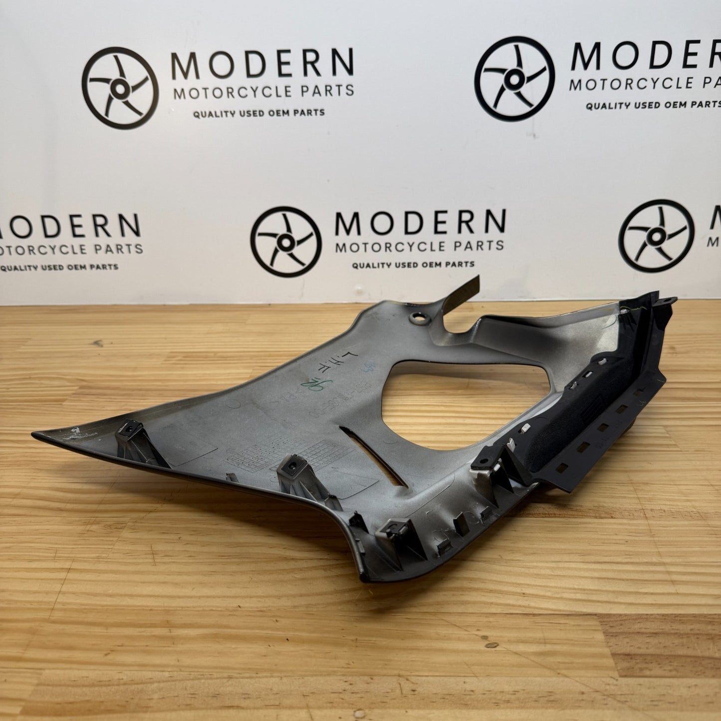 Yamaha YZF-R3 2019+ Left Lower Fairing Black BS7-F58385-00 Genuine OEM