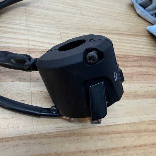 Yamaha YZF-R3 2019+ Left Switch Gear BS7-H3972-01 Genuine OEM