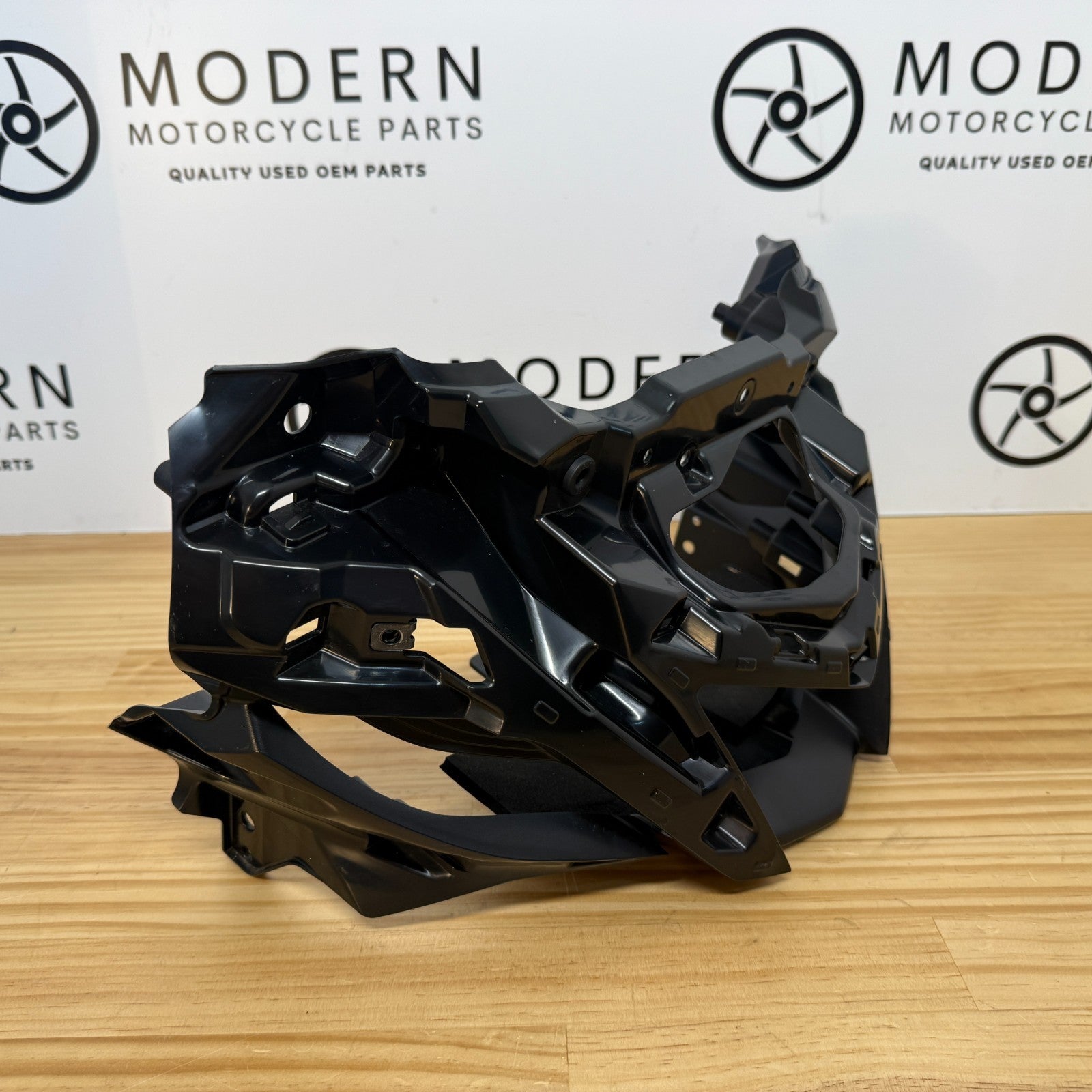 Yamaha YZF-R6 2017+ Front Upper Infill Fairing BN6-2830A-00 Genuine OEM #3