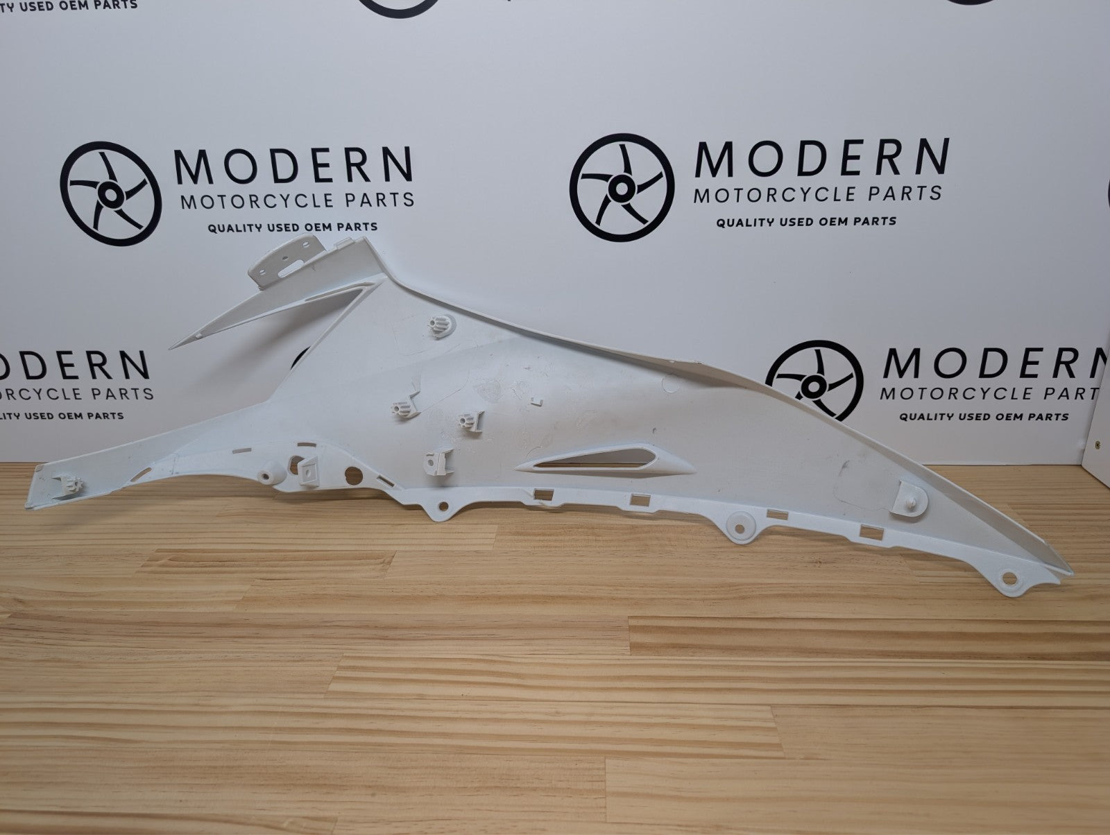 Kawasaki ZX10R Gen 4 2011 2015 Front Right Fairing White 55028033446K