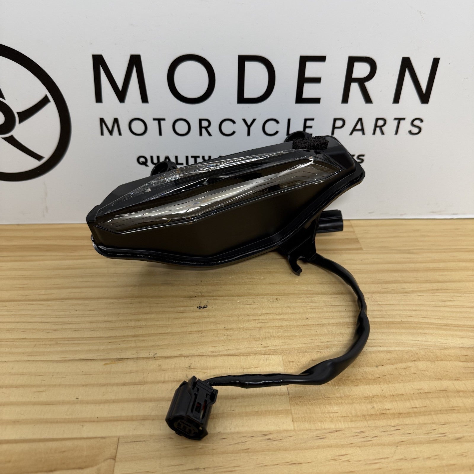 Yamaha YZF-R1 2025+ Left Headlight DRL Pilot B3L-84301-00 Genuine OEM