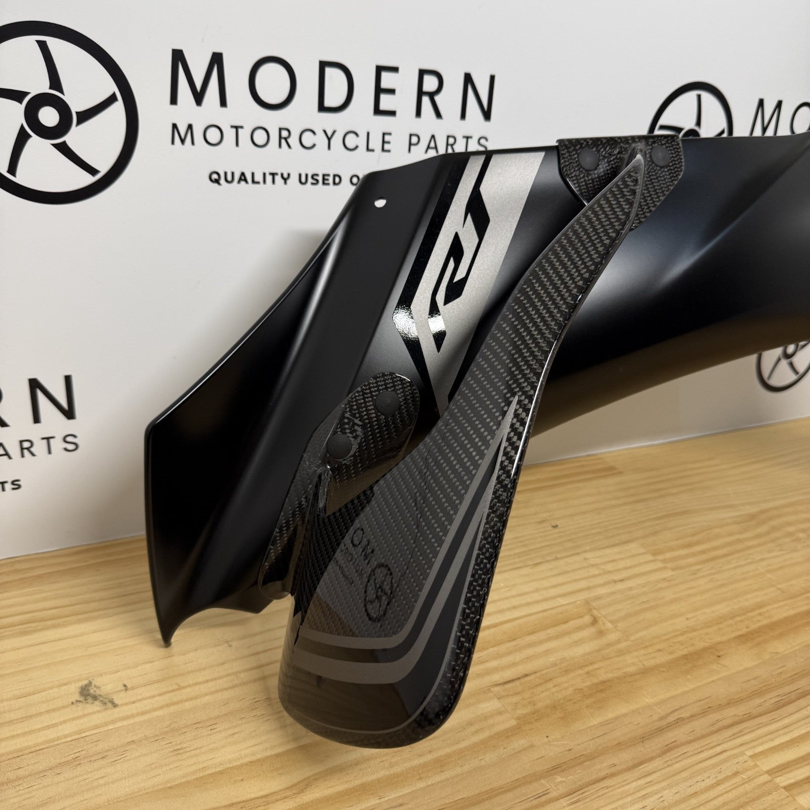 Yamaha YZF-R1 2025+ Left Fairing and Carbon Winglet Genuine OEM