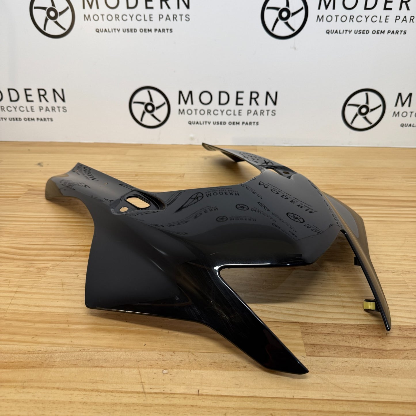 Yamaha YZF-R7 2022-2025 Front Upper Fairing Black BEB-2835G-00-P0 Genuine OEM