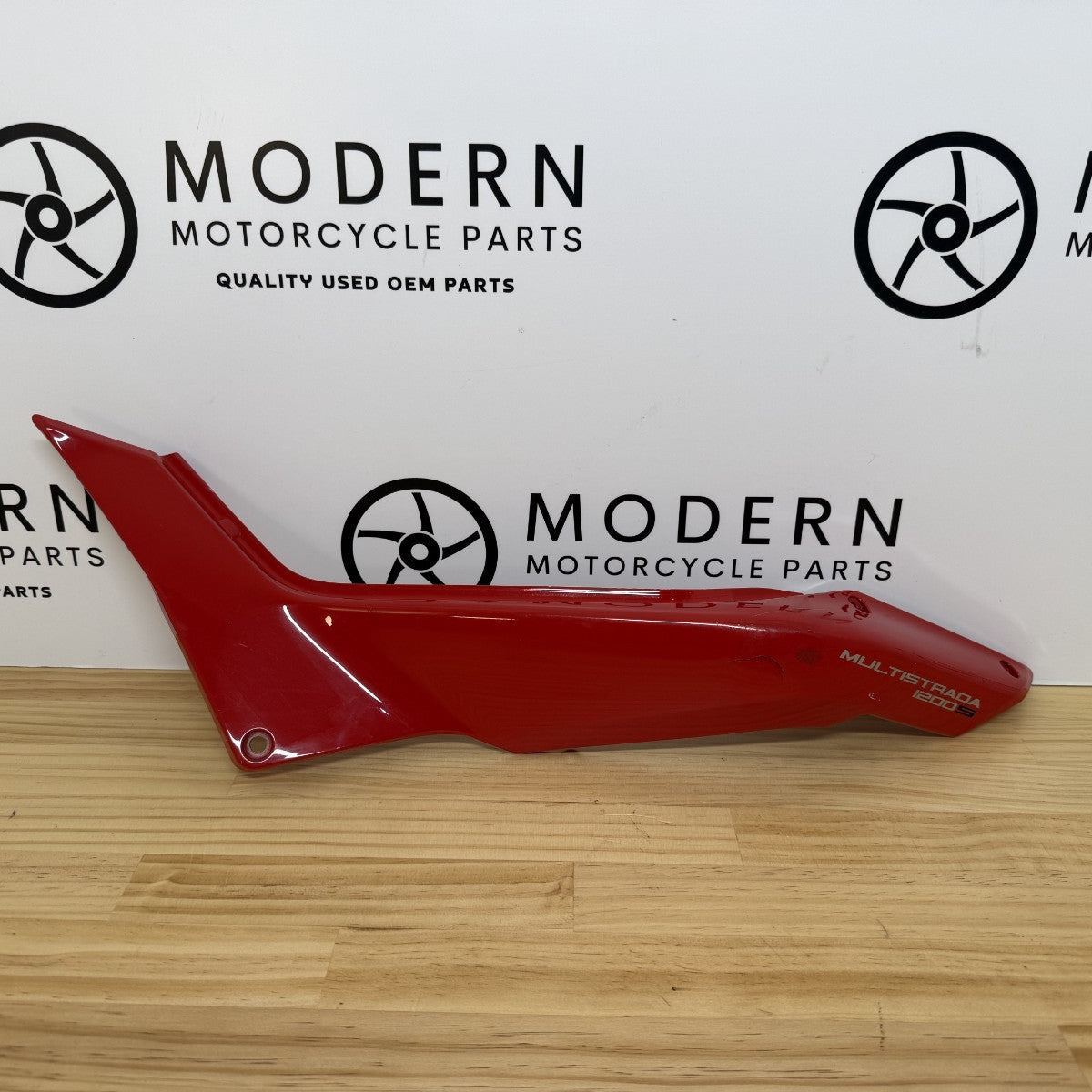 Ducati Multistrada 1200S 2010-2014 LH Seat Fairing 48211631AA.AQ.AW