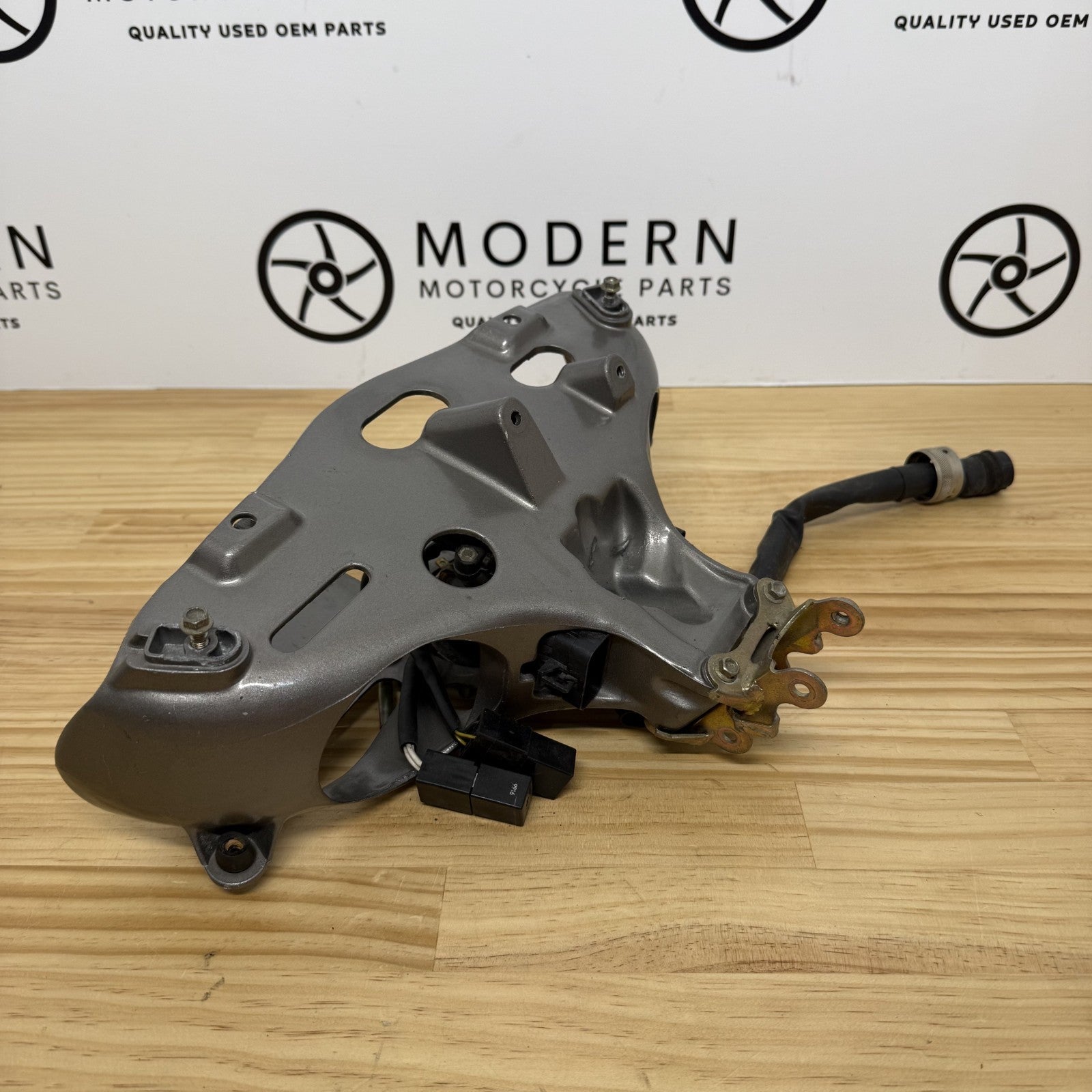 Ducati 748 916 996 1993-2000 Headlight Front Stay and Looms OEM 51010602D