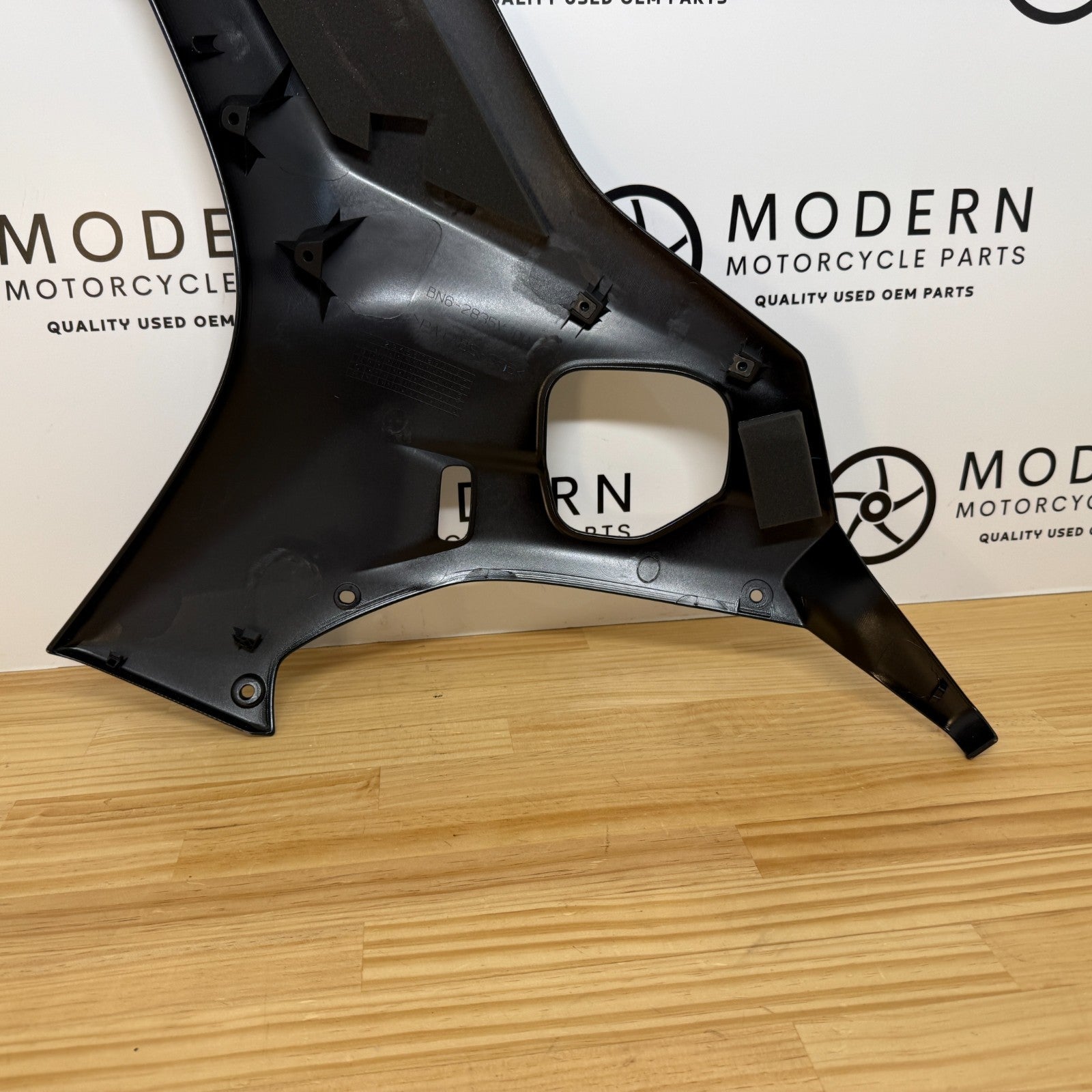 Yamaha YZF-R6 2017+ Right Fairing Outer Black Genuine OEM BN6-W2835V-00-P0