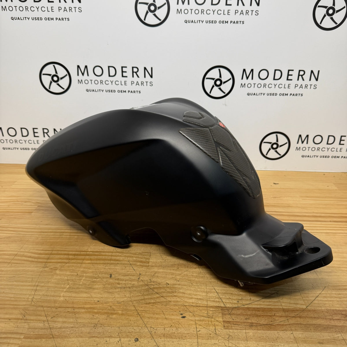 Ducati Streetfighter 848 1098 2009-2015 Fuel Tank Red 58611721AA Genuine OEM