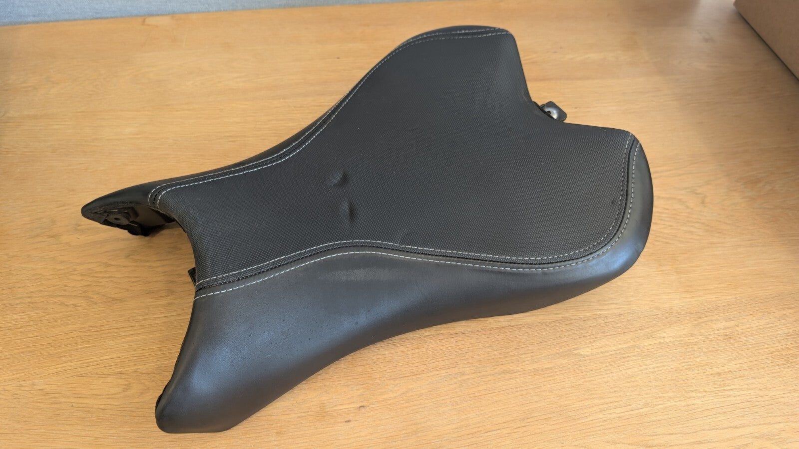 Rider Seat to fit Triumph Street Triple 765 765RS 2014 2018 T2308430