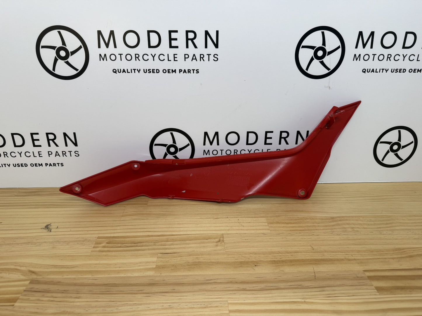 Ducati Multistrada 1200S 2010-2014 LH Seat Fairing 48211631AA.AQ.AW