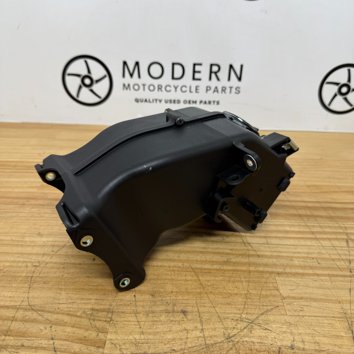 Yamaha YZF-R1 2015-2019 Air Intake Duct Assembly 2CR-2832E-01 Genuine OEM