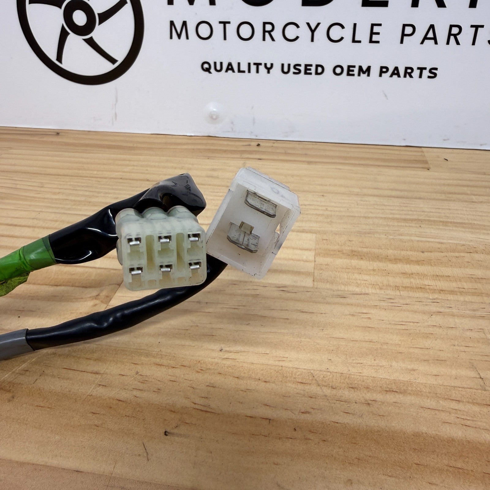 Yamaha YZF-R7 2022-2025 Ignition Barrel and Key BEB-8255P-00 Genuine OEM