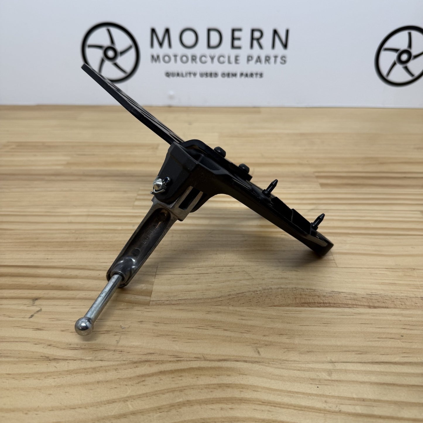 Yamaha YZF-R6 2017-2024 Left rearset 2C0-27442-10 Genuine OEM