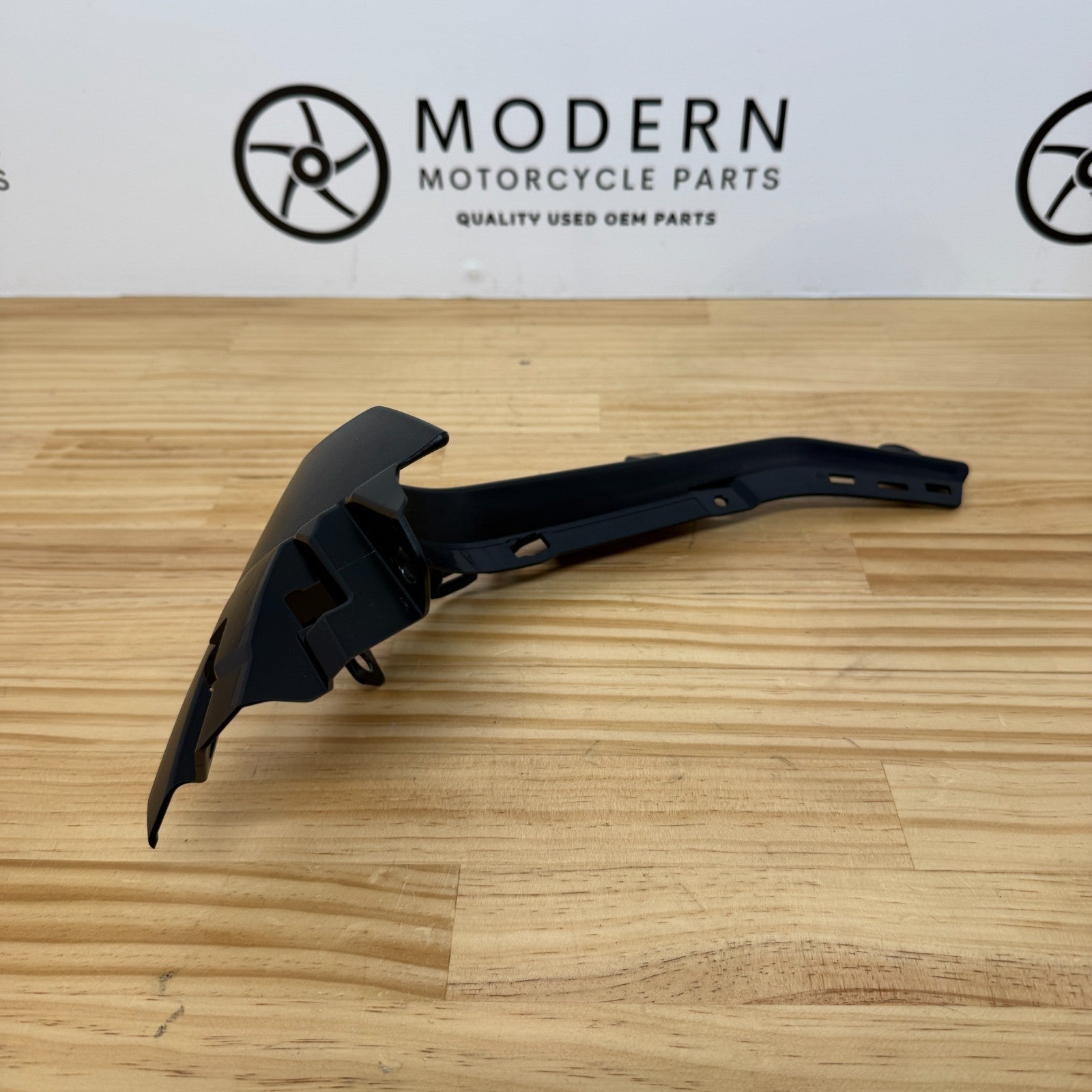 Yamaha YZF-R6 2017+ Right Upper Trim Black Genuine OEM BN6-28229-00