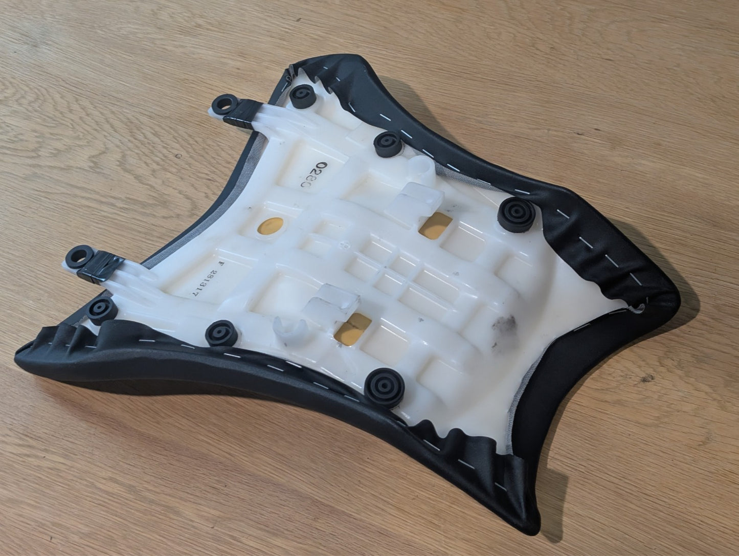 Kawasaki ZX10R Gen 4 2011-2015 OEM Rider Seat 530660601MA