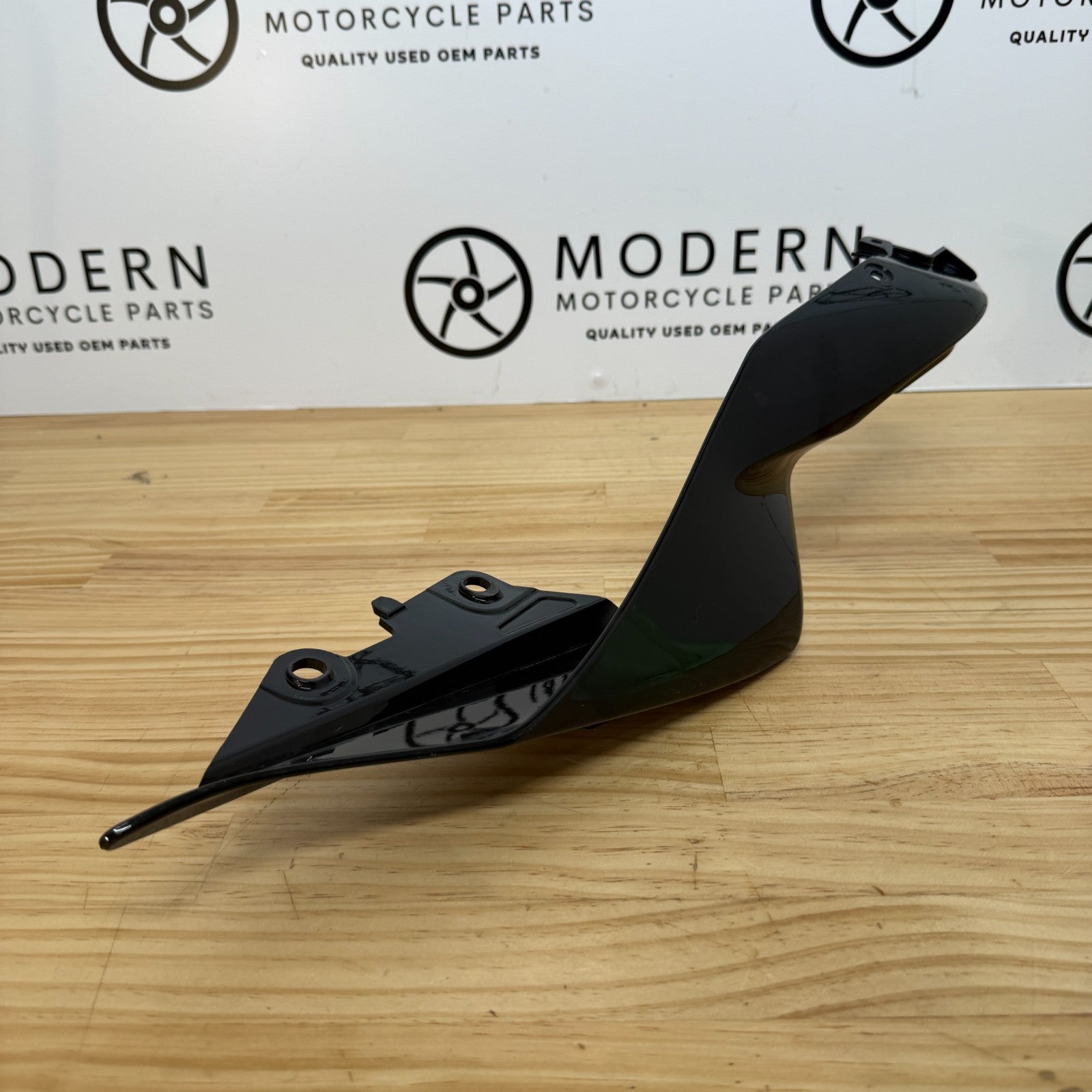 Yamaha YZF-R7 2022-2025 Left Tail Fairing Black BEB-21721-00-P0 Genuine OEM