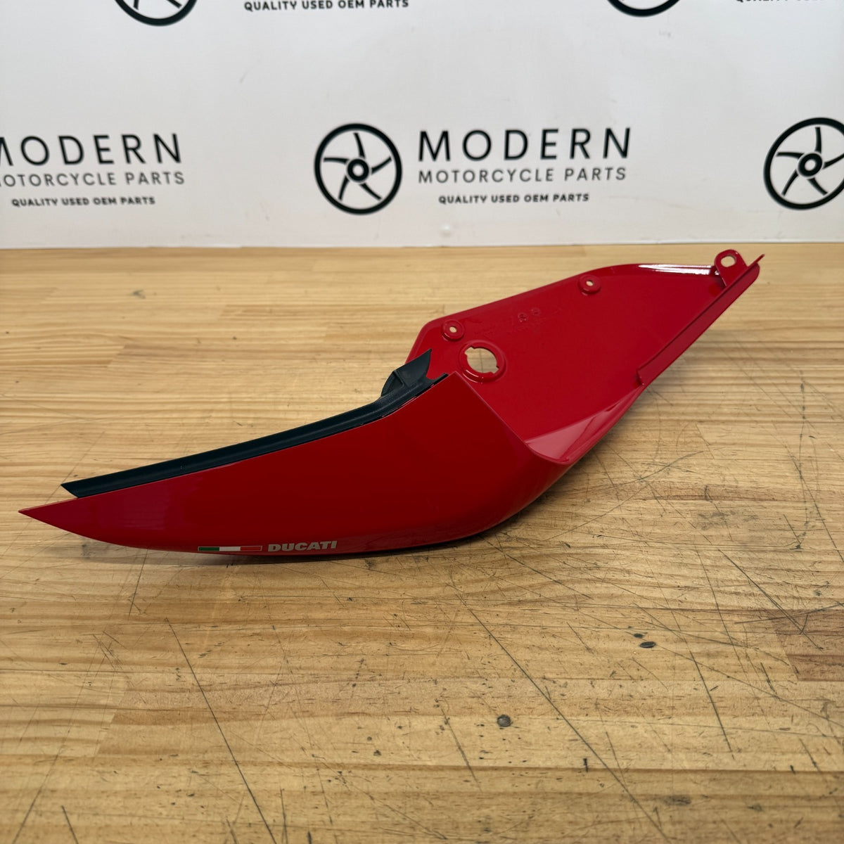 Ducati Panigale 959 1299 2015-2018 Right Tail Fairing Red 48212031A Genuine OEM