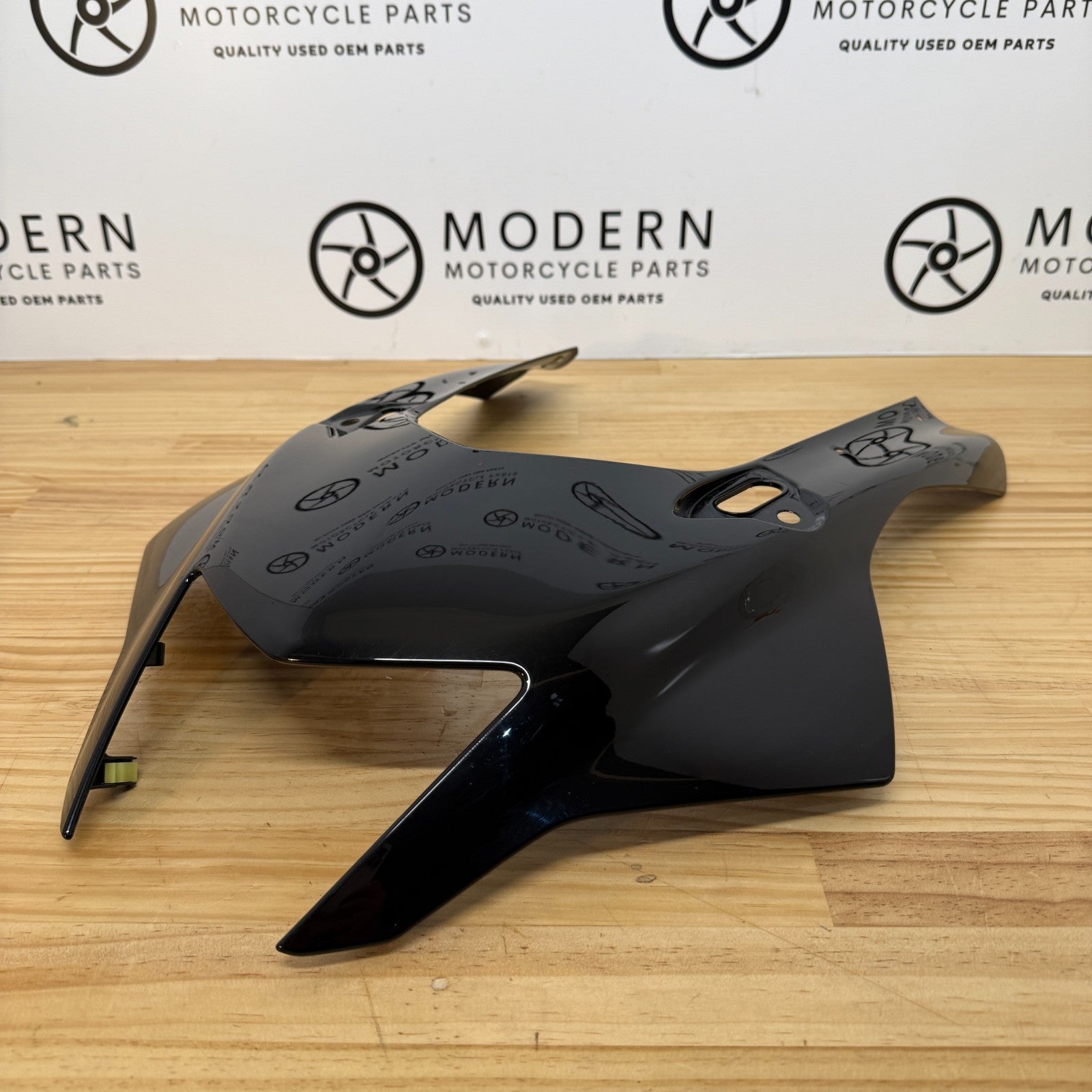 Yamaha YZF-R7 2022-2025 Front Upper Fairing Black BEB-2835G-00-P0 Genuine OEM