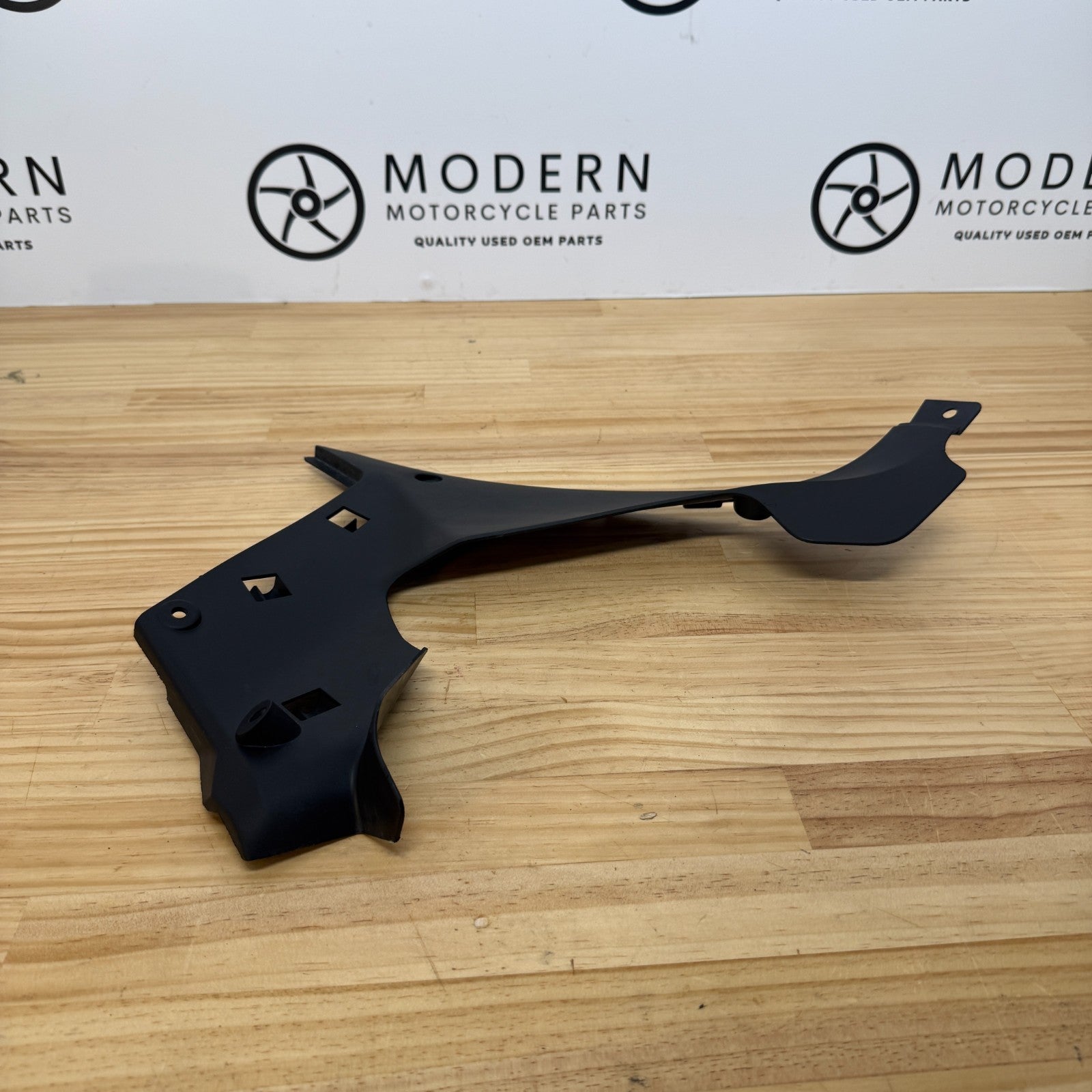 Yamaha YZF-R3 2019-2025 Left Infill Fairing Panel BS7-F836K-00 Genuine OEM