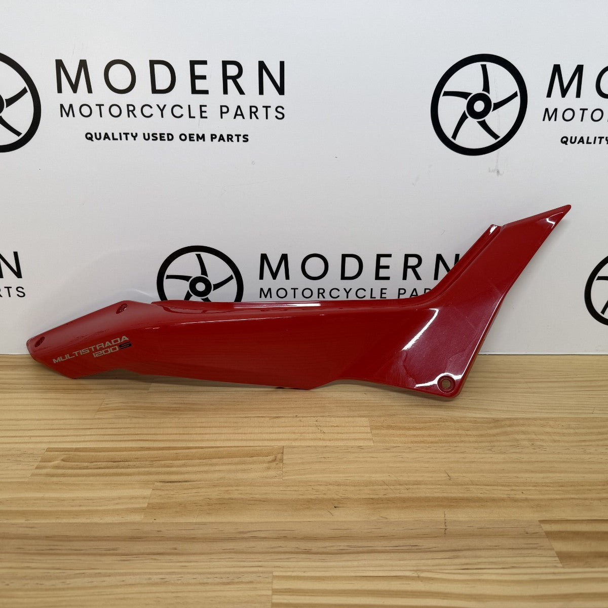 Ducati Multistrada 1200S 2010-2014 RH Seat Fairing 48211621AA.AQ.AW