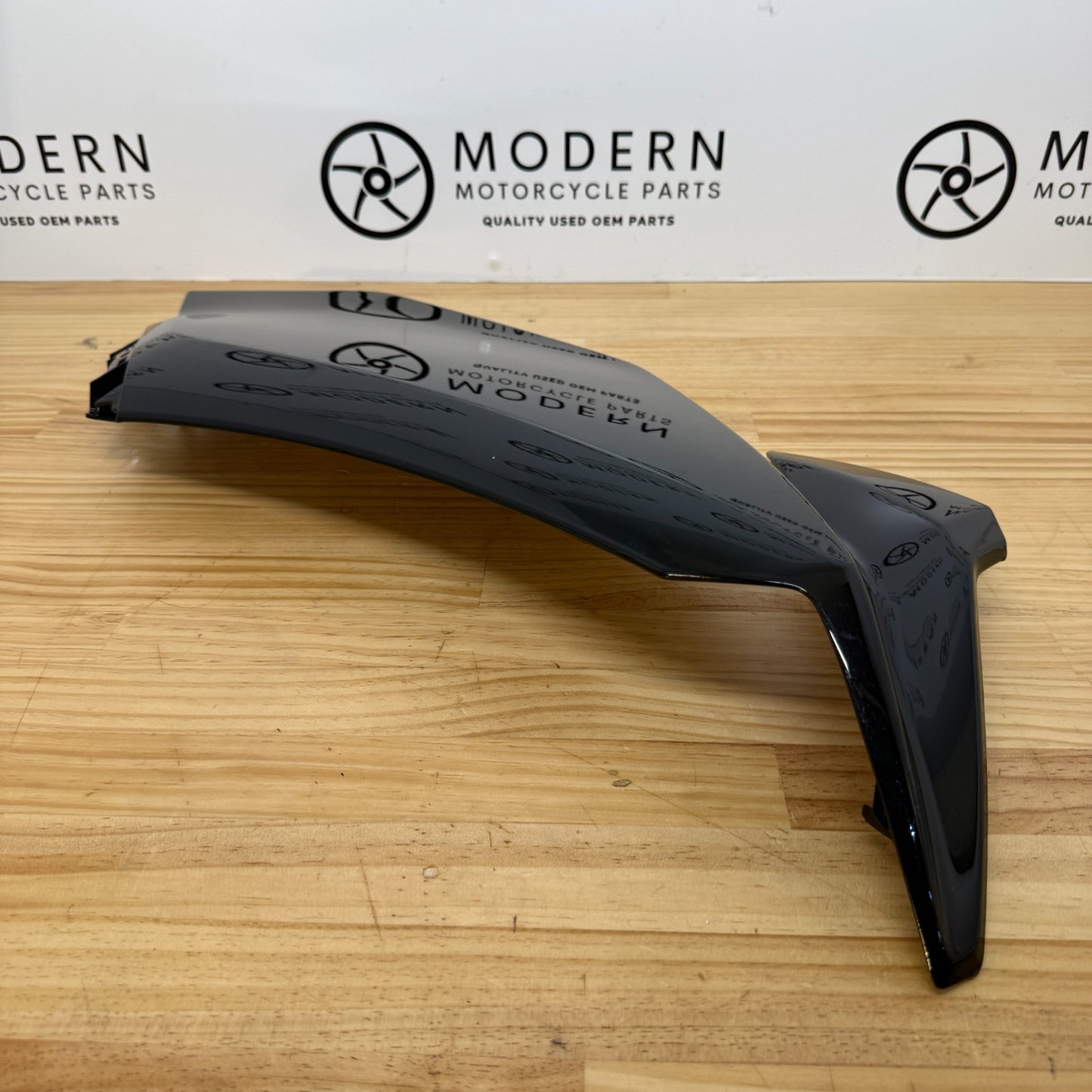 Yamaha YZF-R3 2025+ Right Outer Fairing Black BRA-F835V Genuine OEM