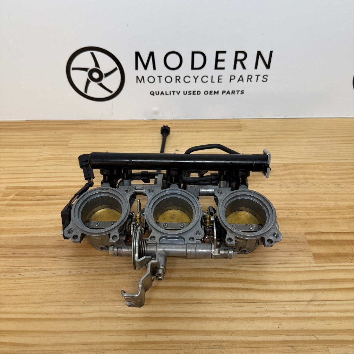 Triumph Daytona 675 2013-2017 Throttle Body T1245580 Genuine OEM