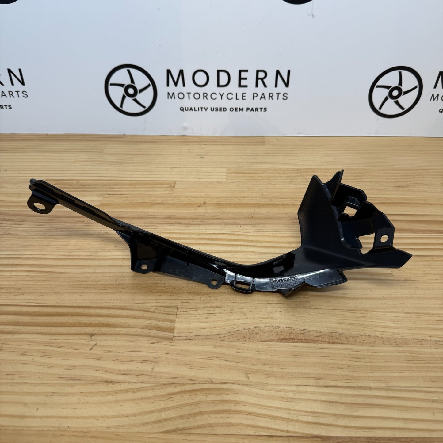 Yamaha YZF-R6 2017+ Left Upper Infill Fairing BN6-28219-00 Genuine OEM