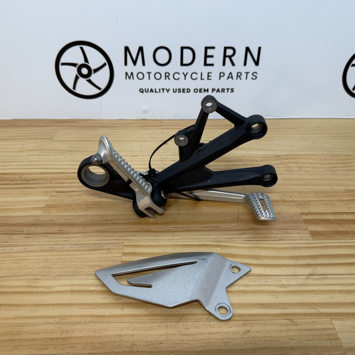 Triumph Daytona 675 2013-2017 Right Rearset Complete T2081931 Genuine OEM