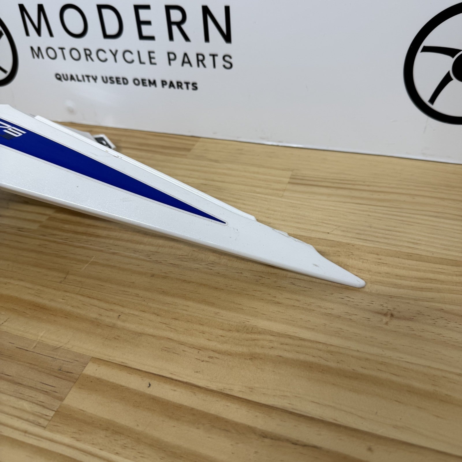Triumph Daytona 675R 675 2013-2017 Left Tail Fairing White T2309448 OEM