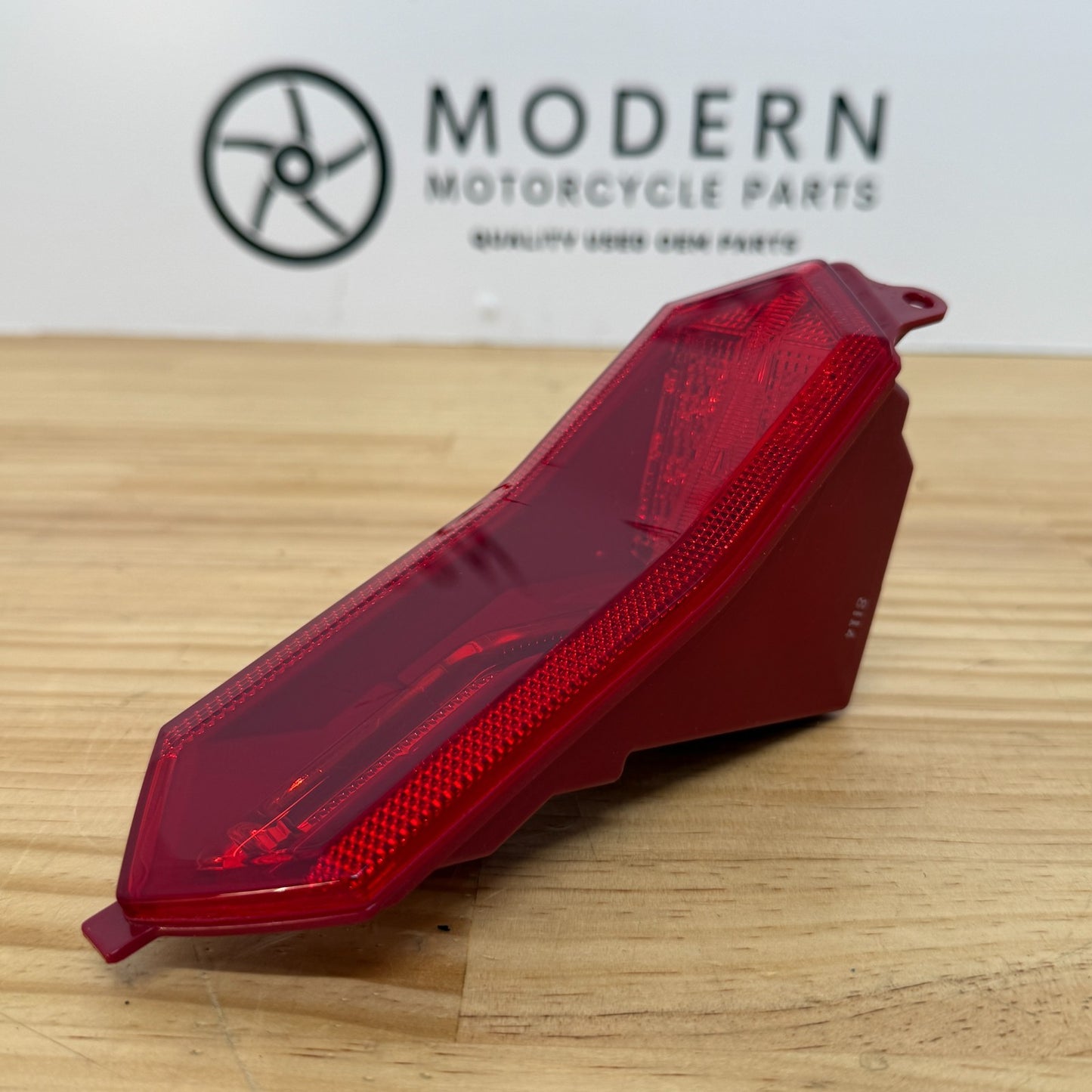 Yamaha YZF-R6 R1 R7 Tail light 2CR-84710-01 Genuine OEM