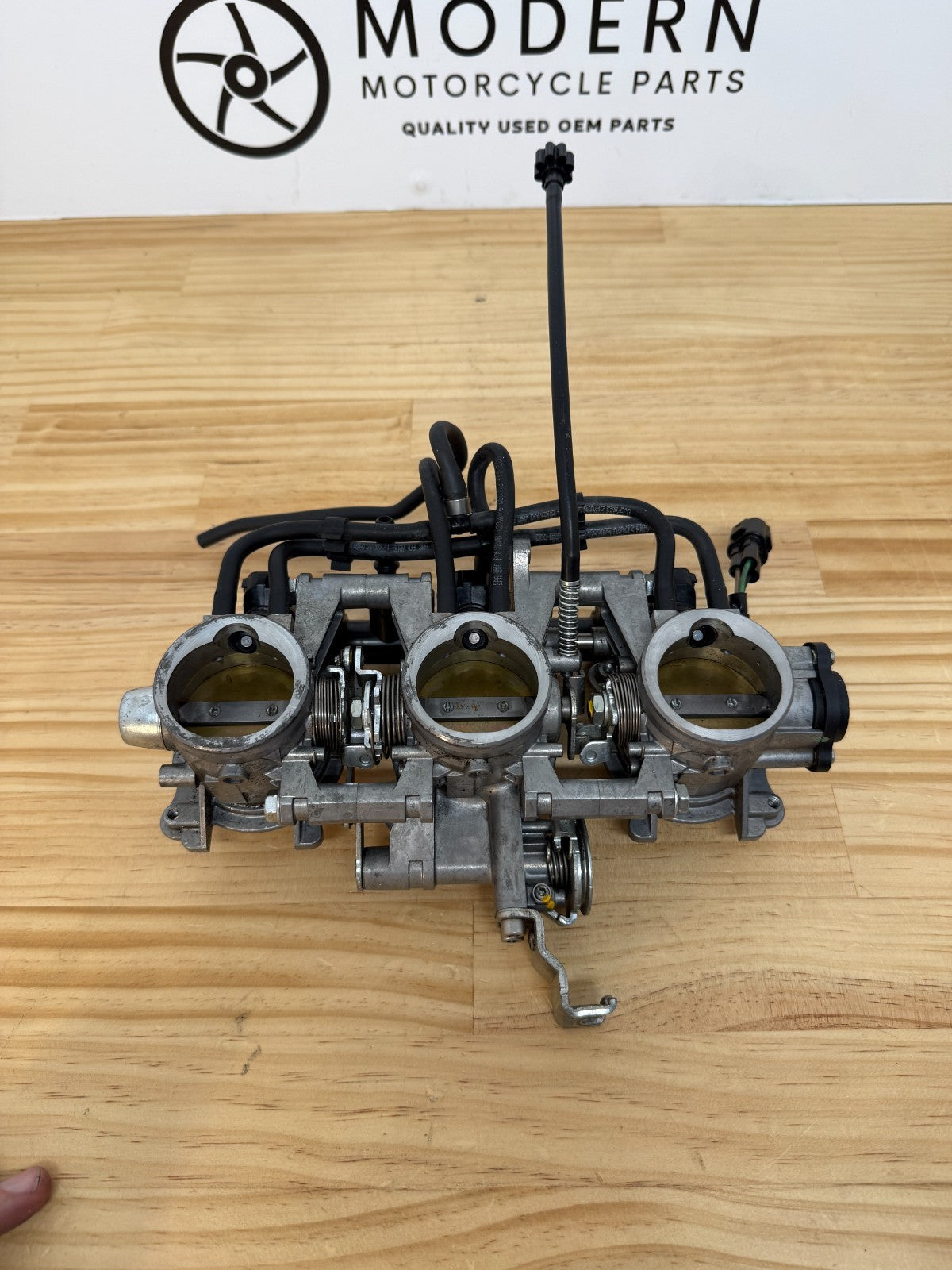 Triumph Daytona 675 2013-2017 Throttle Body T1245580 Genuine OEM