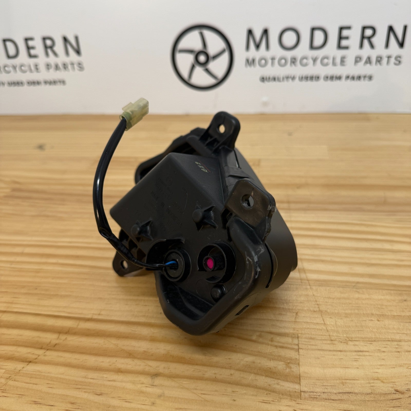 Yamaha YZF-R3 2025+ RIght DRL Pilot Light BRA-H4302-00 Genuine OEM