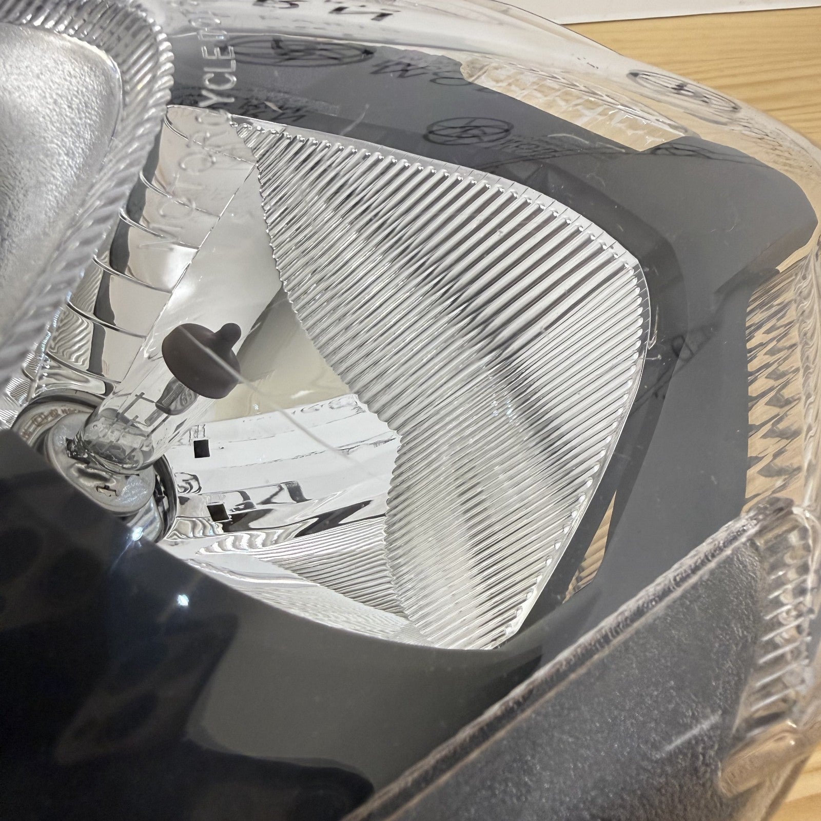 Ducati Streetfighter 848 1098 2009-2013 Headlight 52010182A OEM