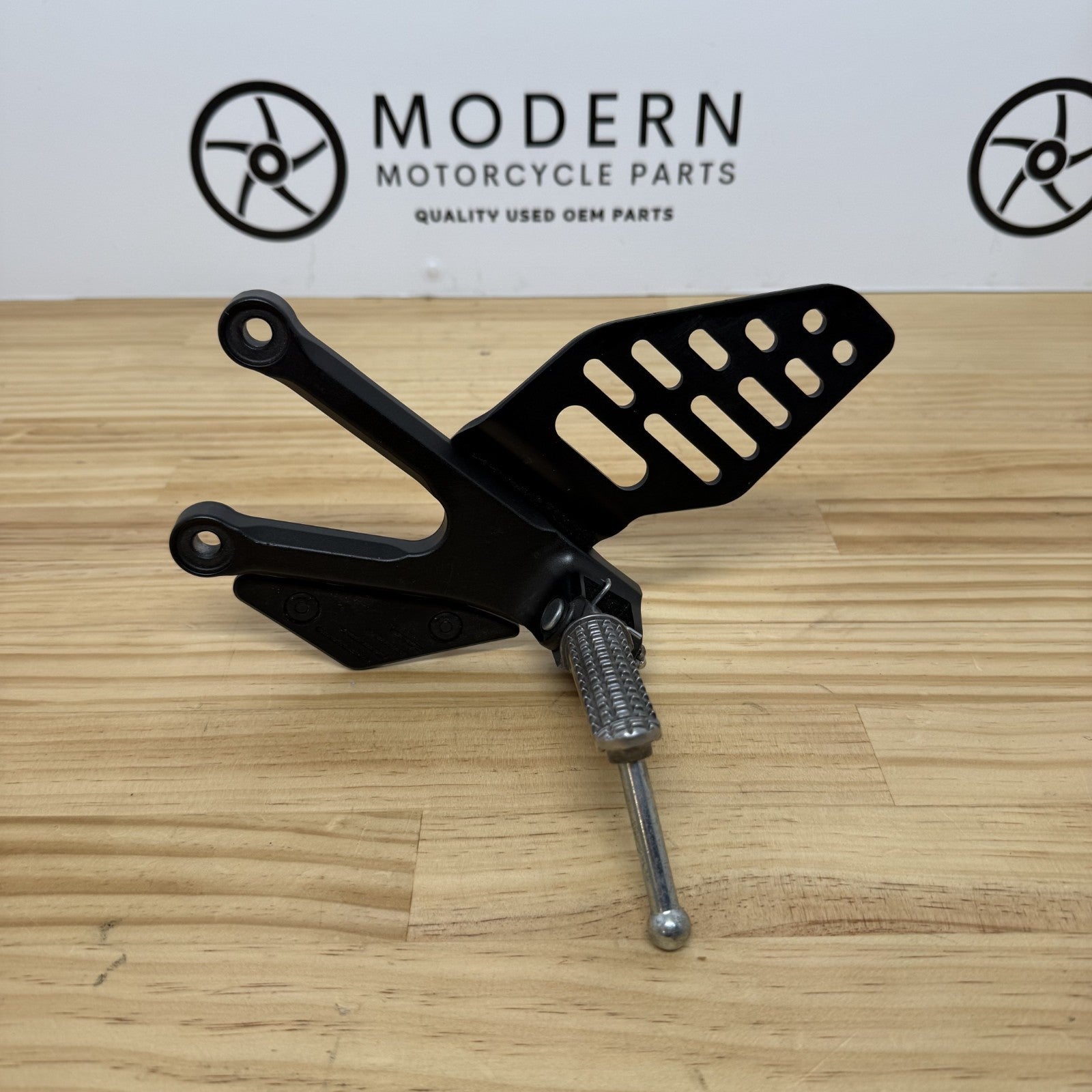 Yamaha YZF-R6 2017-2024 Left rearset 2C0-27442-10 Genuine OEM