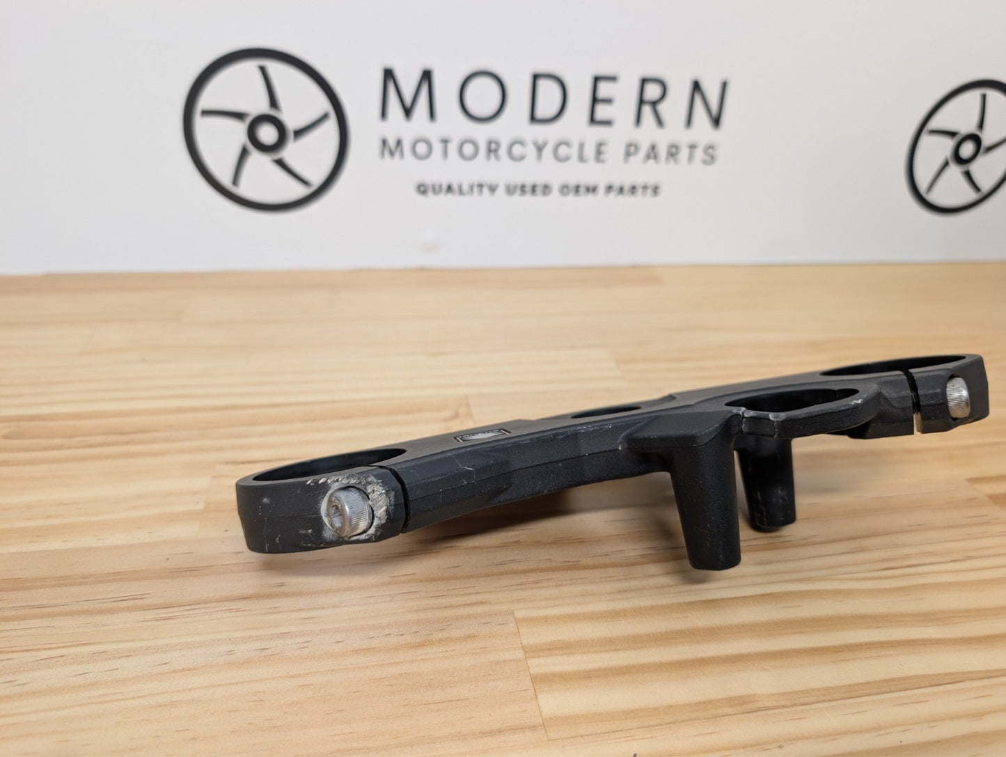 Suzuki GSXR1000 2007 2008 Top Clamp Upper Triple 51311-21H00 OEM #1