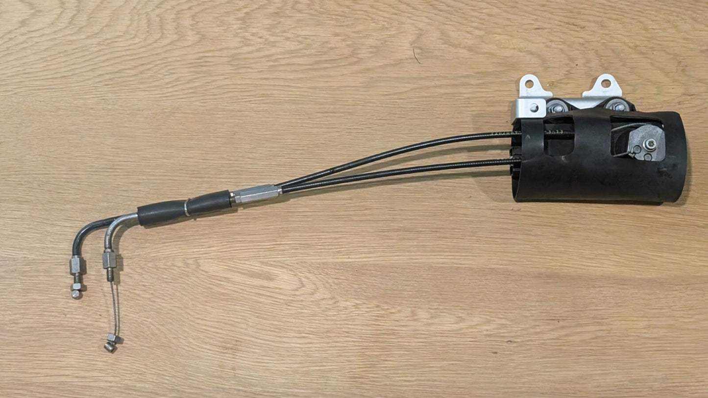 Exhaust Valve Servo with Cables Triumph Daytona T2202069 & T2202187