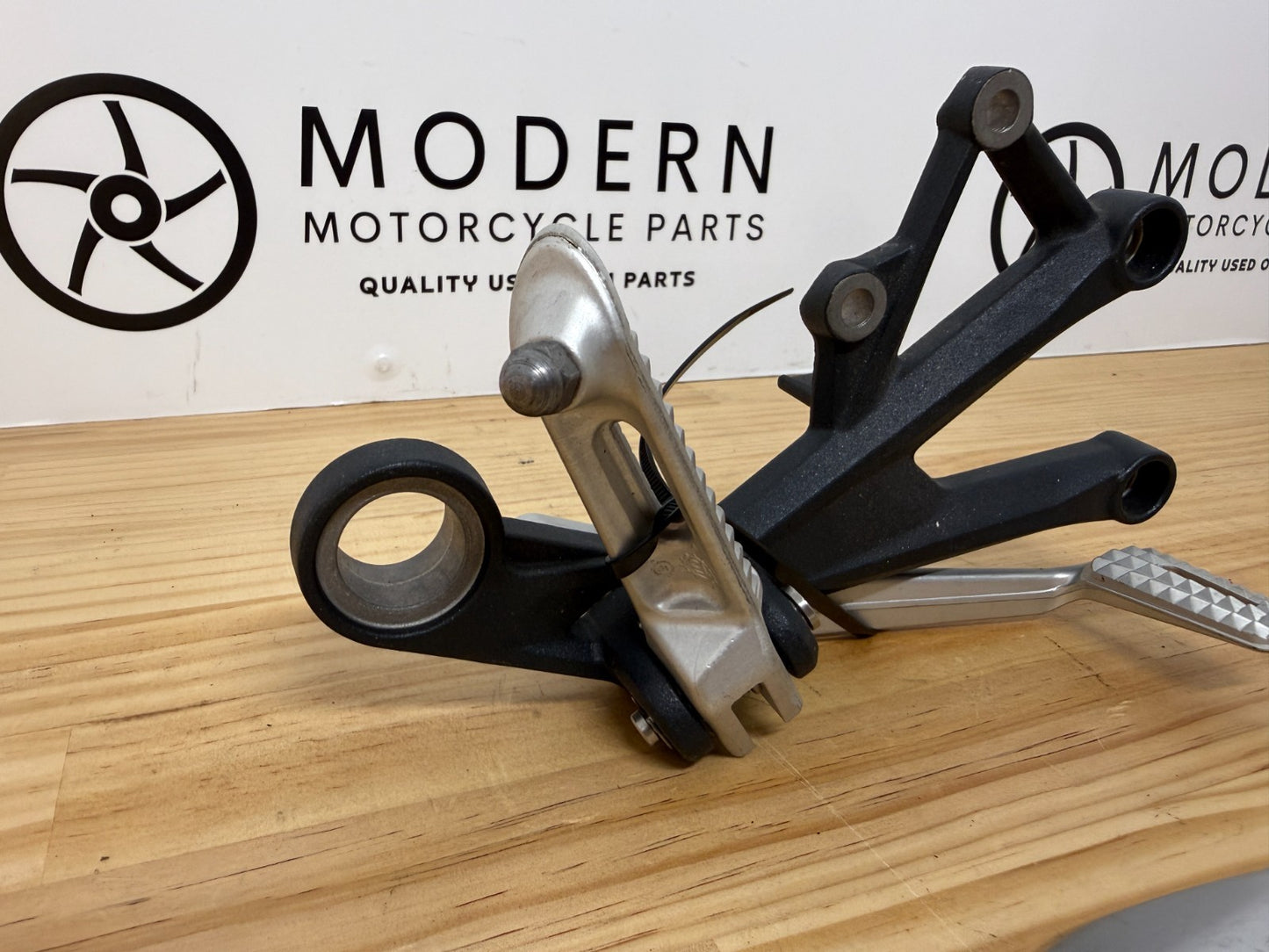 Triumph Daytona 675 2013-2017 Right Rearset Complete T2081931 Genuine OEM