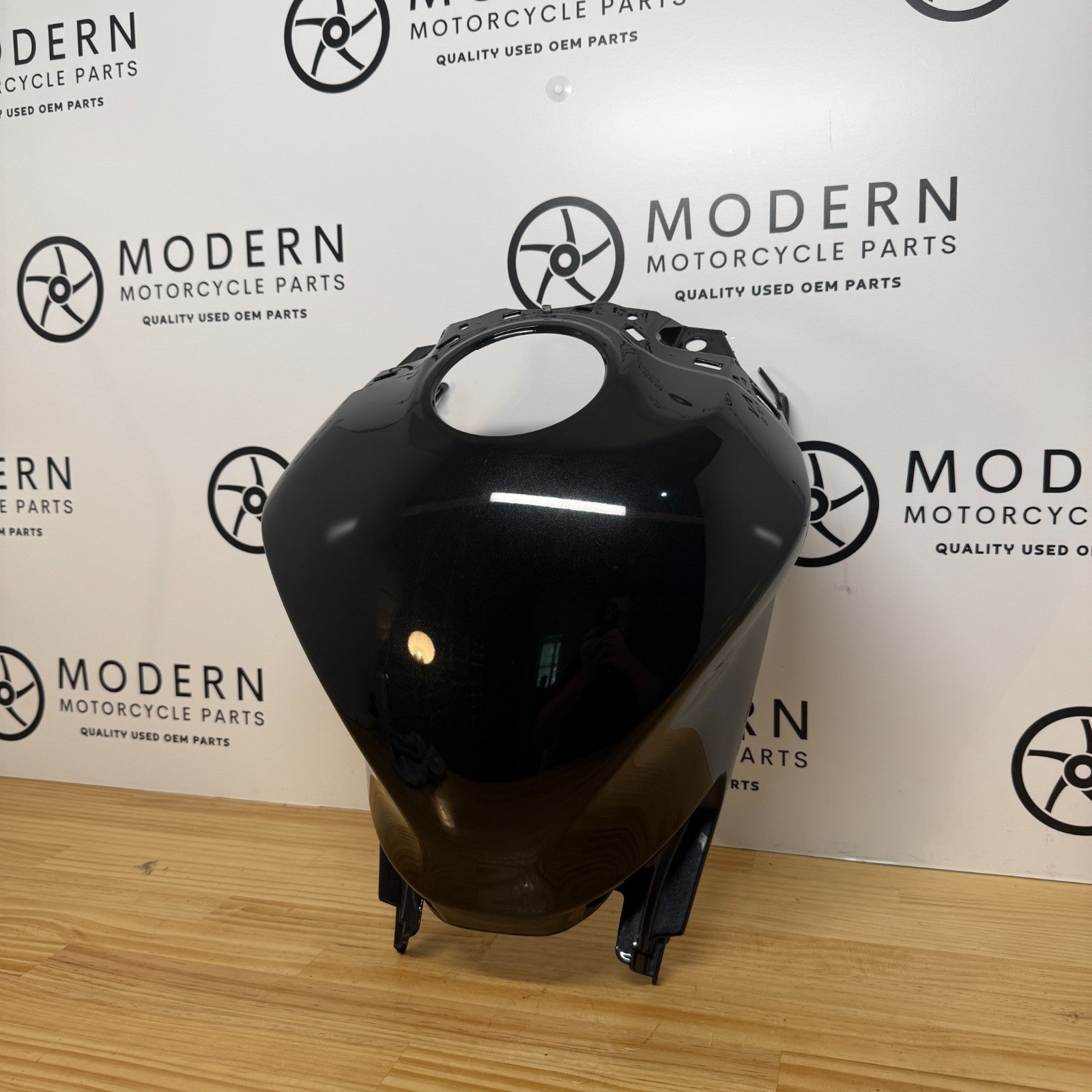 Yamaha YZF-R3 2025+ Tank Cover Black BS7-F41B1-00 Genuine OEM
