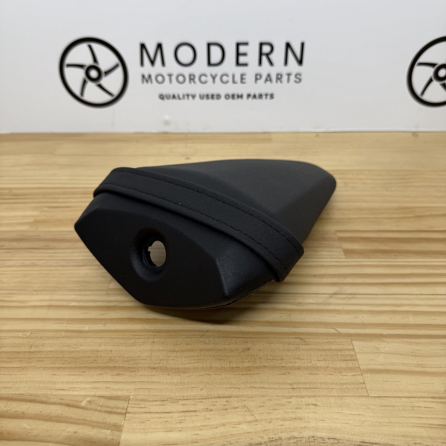 Yamaha YZF-R1 2020+ Passenger Seat D45-24710-00 Genuine OEM