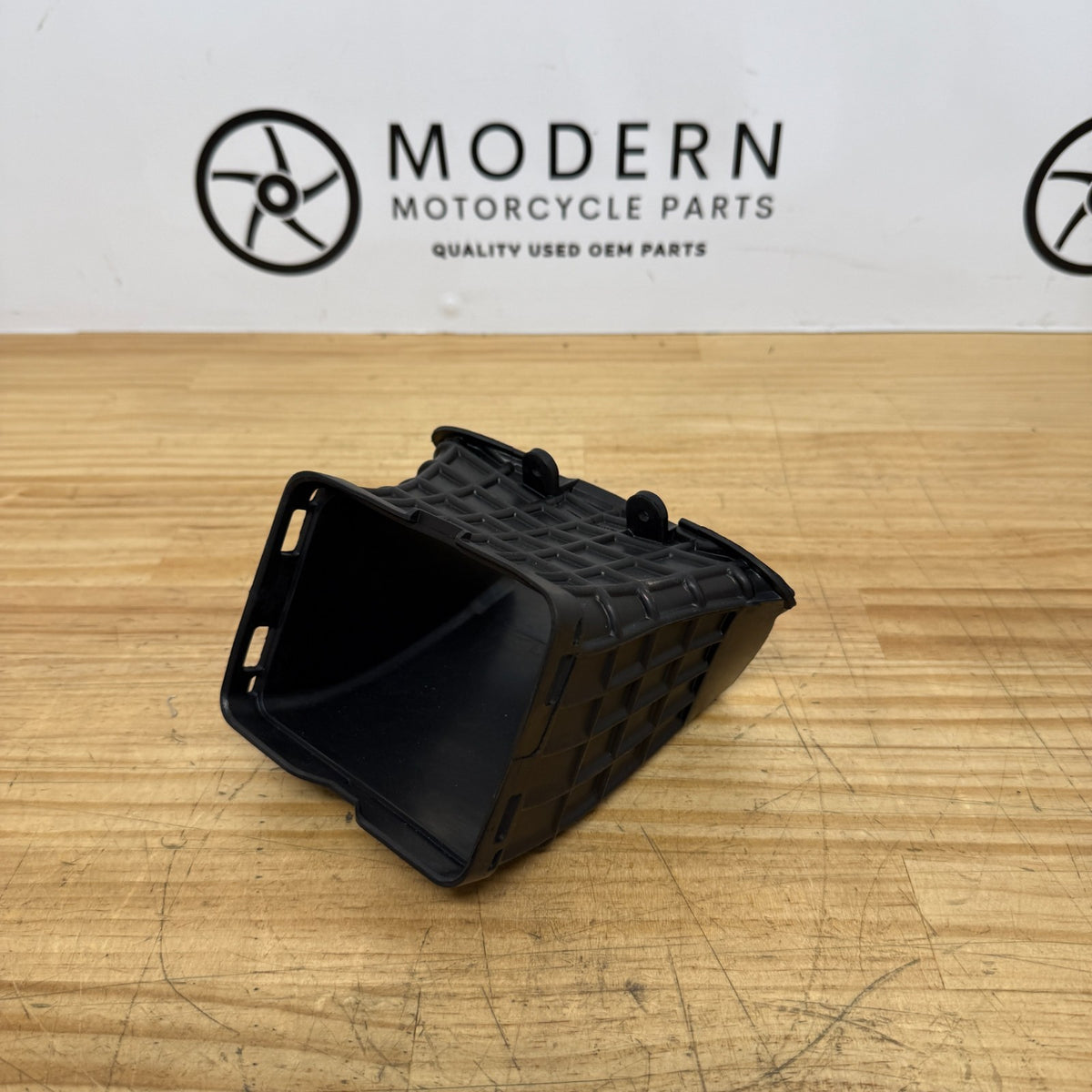 Yamaha YZF-R1 2015-2019 Front Air Duct Rubber 2CR-2838N-01 Genuine OEM
