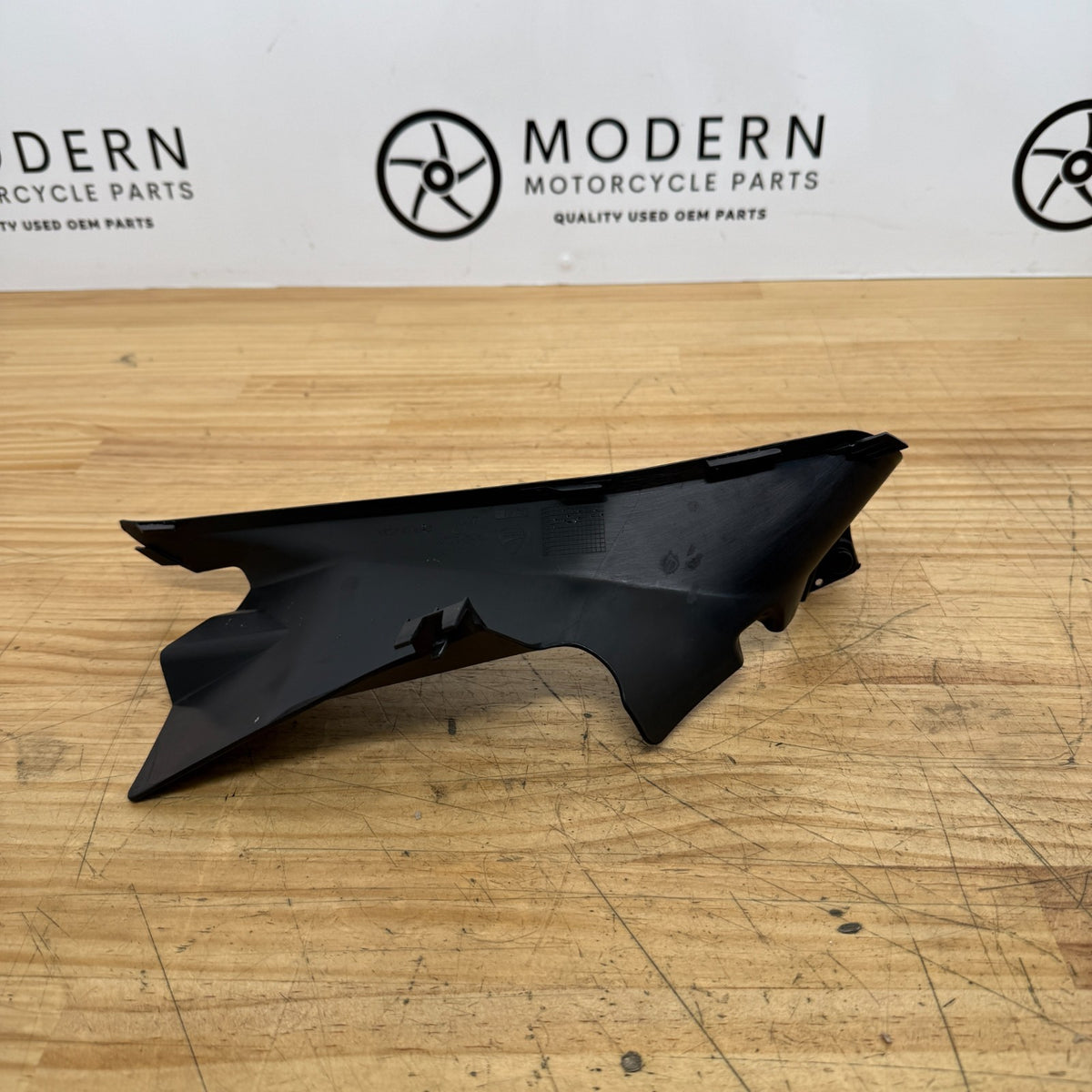 Ducati Panigale 899 959 1199 1299 Left Infill Fairing 46014942C Genuine OEM
