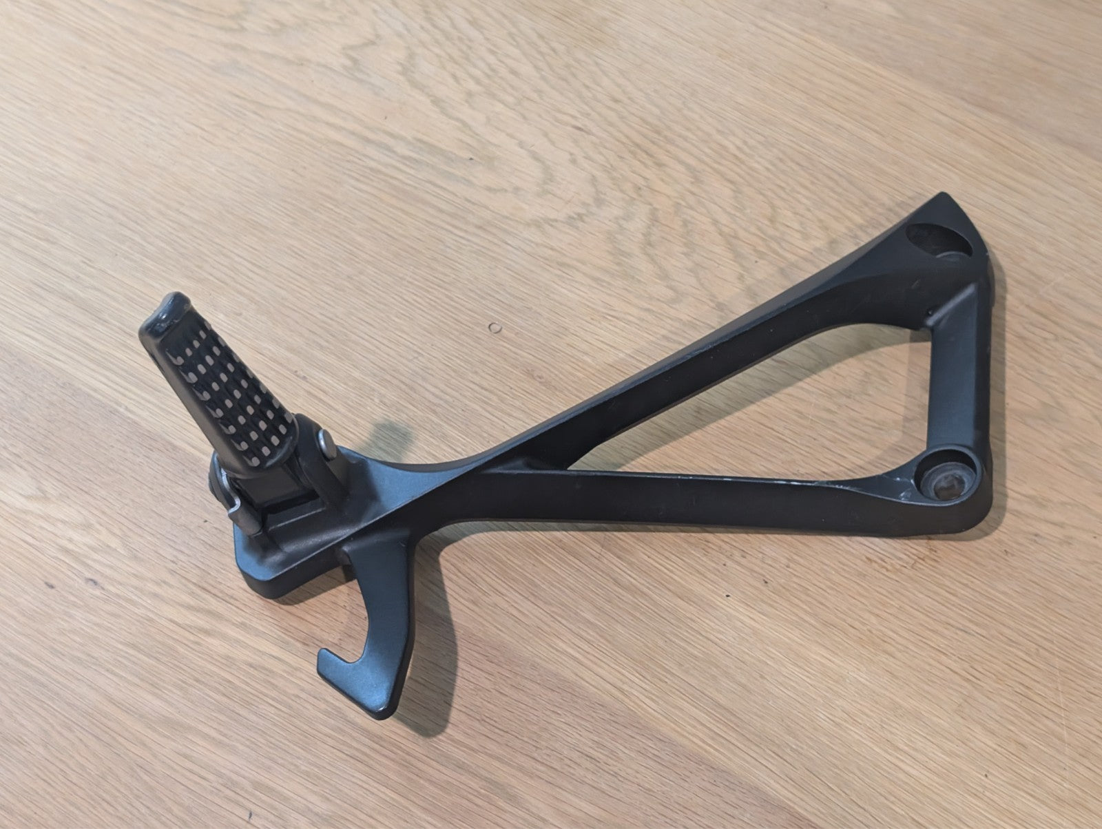 Kawasaki ZX10R Gen 4 2011-2015 Left Pillion Peg Bracket and Peg 35063085218R