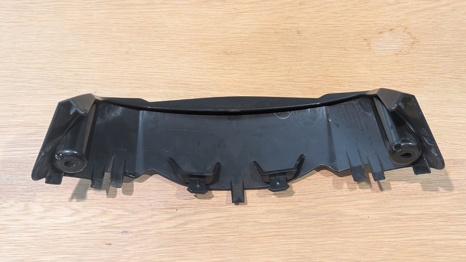 Flyscreen Fascia Infill Triumph Street Triple 765 RS 2014 to 2018 T2305356